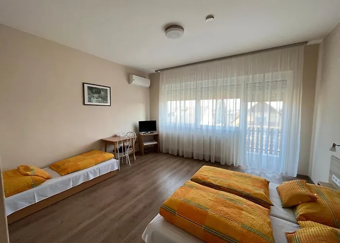 Gasthuis Globus Guesthouse, Vendeghaz