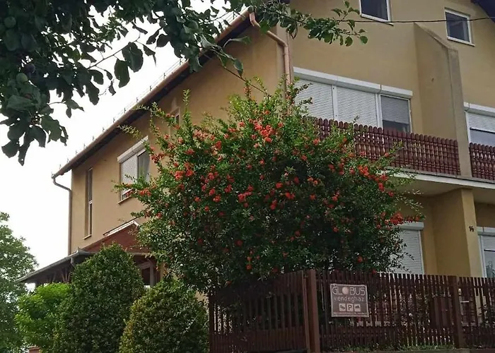 Globus Guesthouse, Vendeghaz Gasthuis 3*